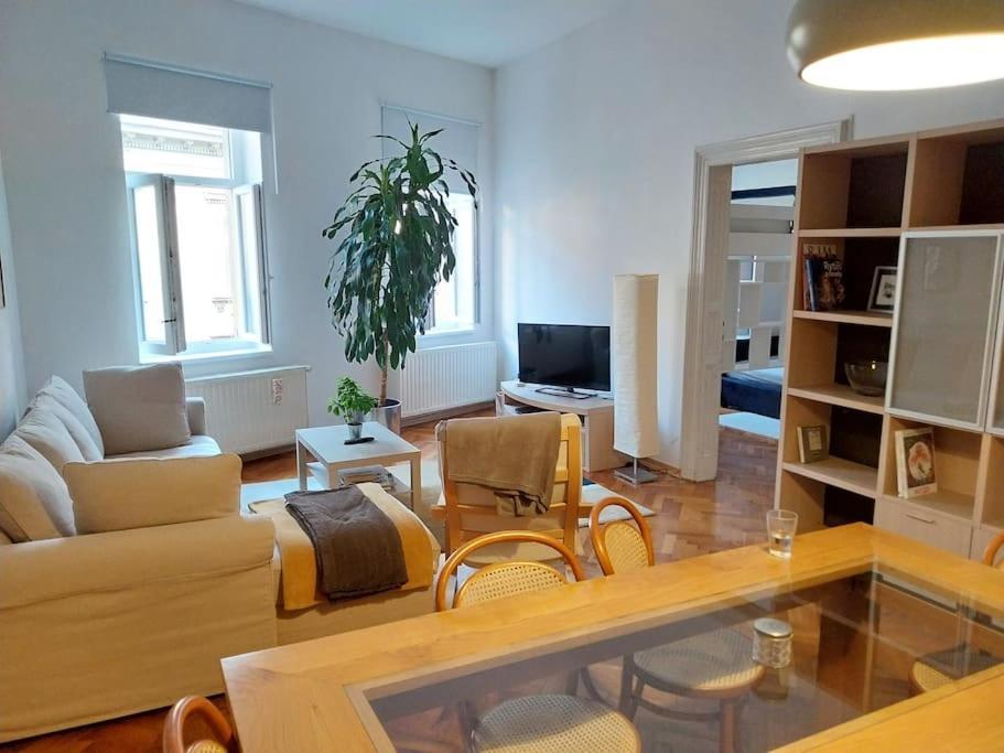 Zagreb Central 2Br + Parking Exteriér fotografie