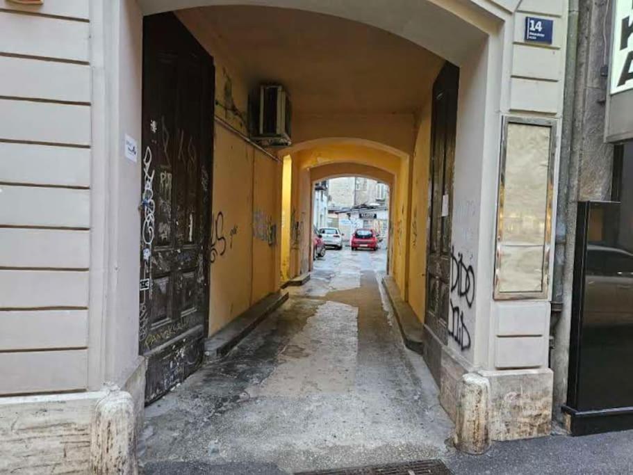 Zagreb Central 2Br + Parking Exteriér fotografie